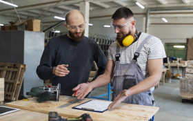 Experienced Factory Workers 